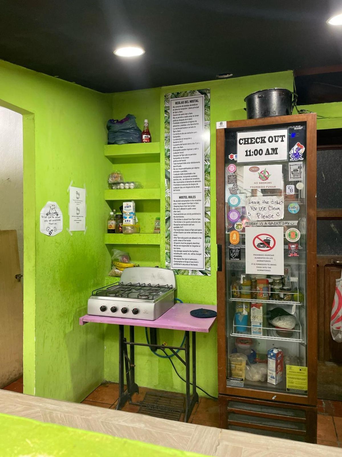Volko Party Hostel Antigua Zewnętrze zdjęcie